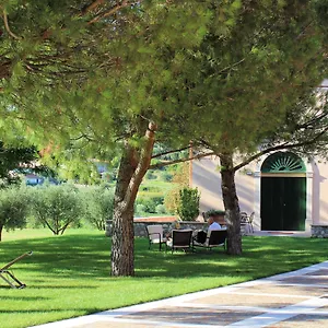 https://borgo-romantico-relais.hotelinveneto.com